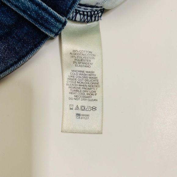 DKNY Jeans Distressed Skinny Jeans Size 6P - Picture 8 of 8